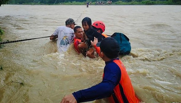 Shanghai Struck by Most Powerful Typhoon in 75 Years